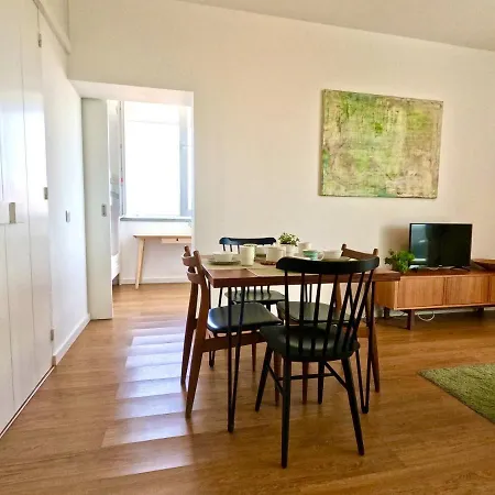 Apartment Peaceful & Panoramic Views Apartment, Cascais
